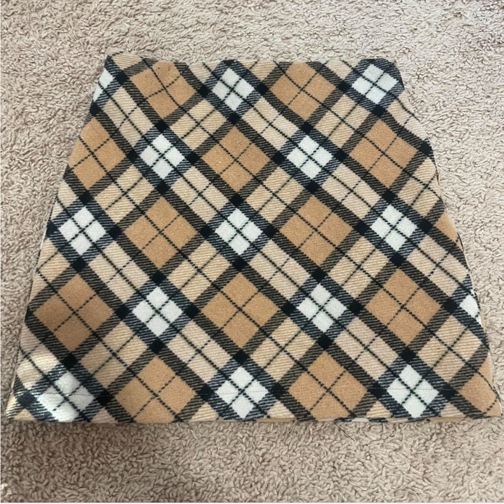 Forever 21 Tan and Black Plaid Mini Skirt